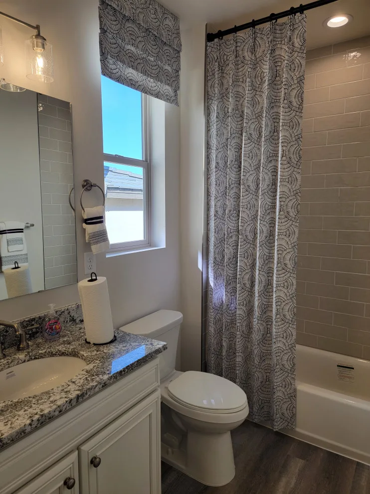 Richmond American Showcase Home by Dana Stringer Interiors - Photo 4
