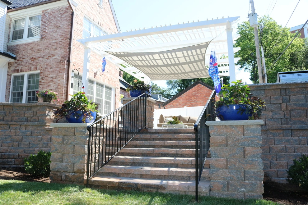 Outdoor Entertaining Spaces by Quiet Village Landscaping - Photo 9