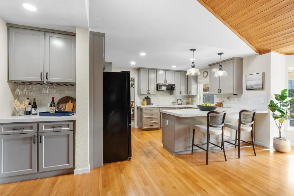 Riverside Culinary by LHK Interiors - Photo 2