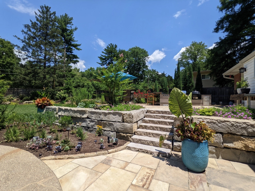 Quiet Village Landscaping - Photo 12
