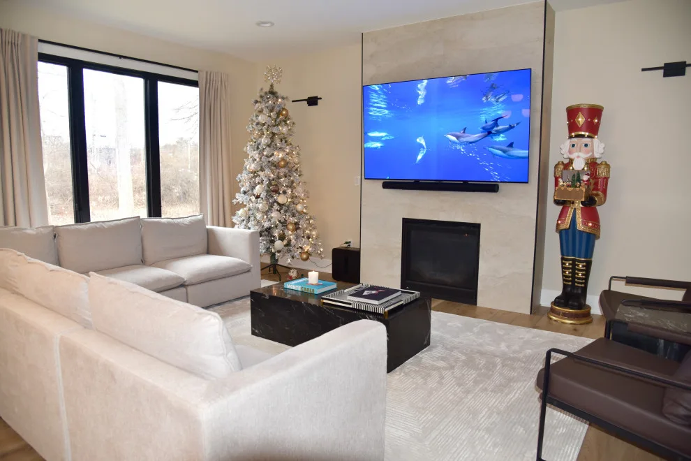 Rochester Hills - Comprehensive Interior Design by Italcasa Design - Photo 70