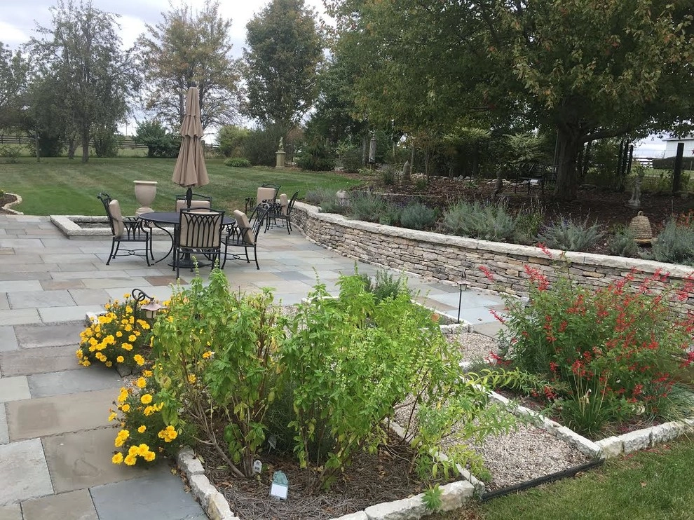 Hardscape by R W Thompson Landscaping - Photo 3