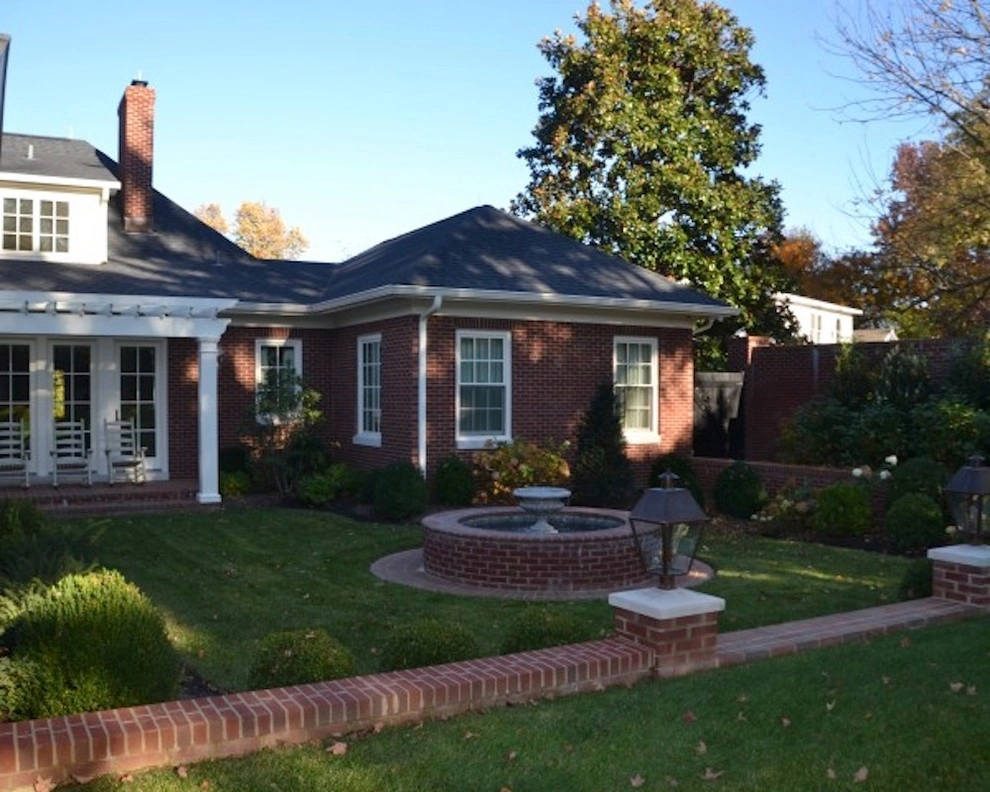 R W Thompson Landscaping - Photo 12