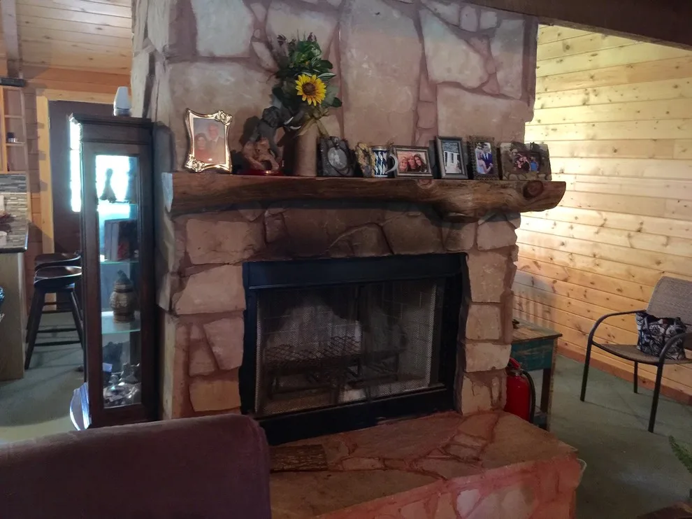 Log Cabin Residence in Rosharon, Texas by Bbrand Interiors - Photo 10