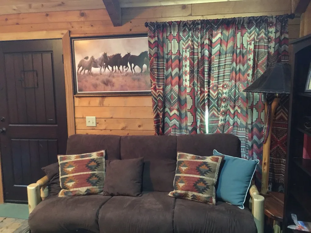 Log Cabin Residence in Rosharon, Texas by Bbrand Interiors - Photo 11