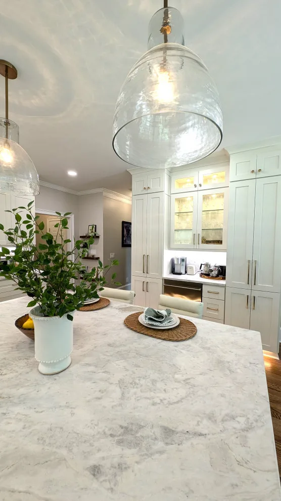 Roswell, Georgia by Hyelee Design & Staging Avenue - Photo 3