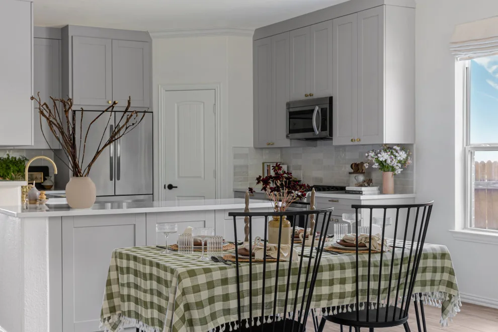 Round Rock Revamp by Audrey Scheck Design - Photo 2