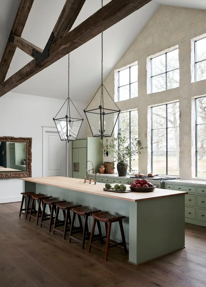 Round Summit by Alexandra Killion Interiors LLC - Photo 5