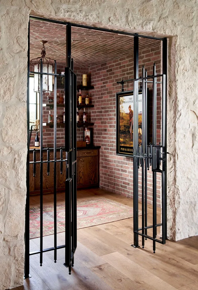 Round Summit by Alexandra Killion Interiors LLC - Photo 20