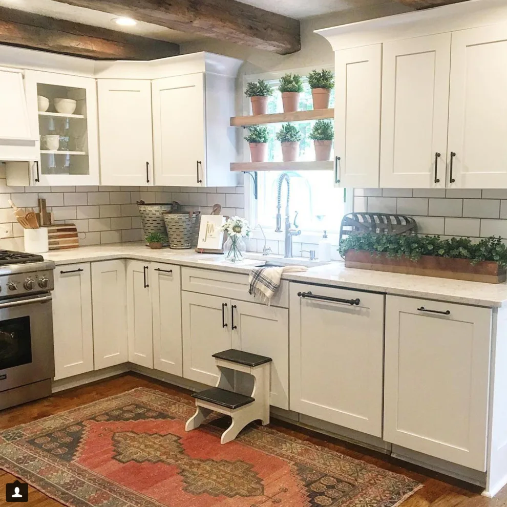 Traditional Colonial Kitchen by Coventry & Co. Home Design - Photo 10