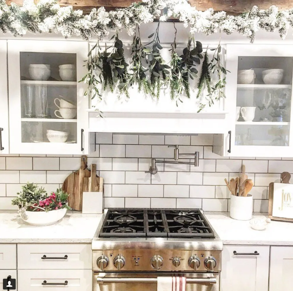 Traditional Colonial Kitchen by Coventry & Co. Home Design - Photo 11