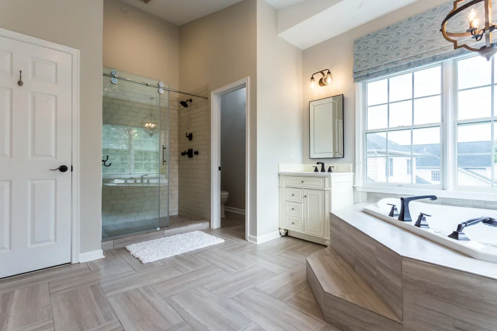 Winchester City Restroom by Ruth Truman Interiors - Photo 3