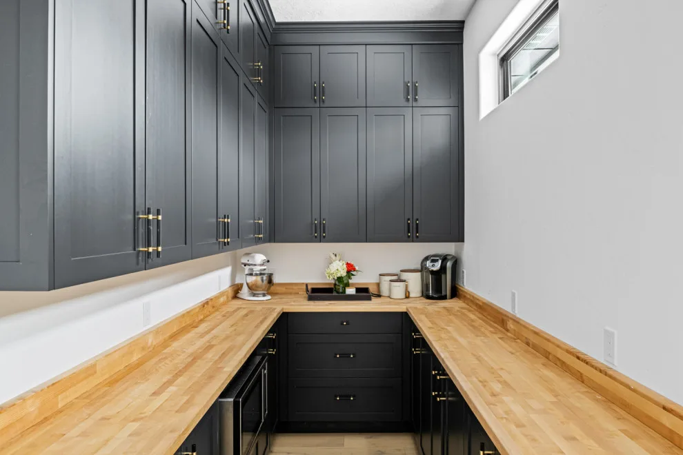 Saddle Ridge Manor by Aisling Designs - Photo 13