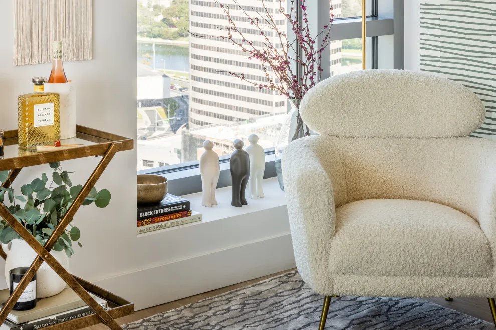 San Francisco | Unique High-Rise Condo by Forbes Masters - Photo 14
