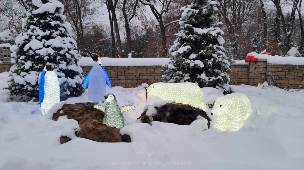 Christmas decorations by R&A Landscaping - Photo 29