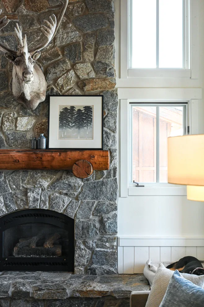 Schweitzer Lodge by Base Camp Design - Photo 2