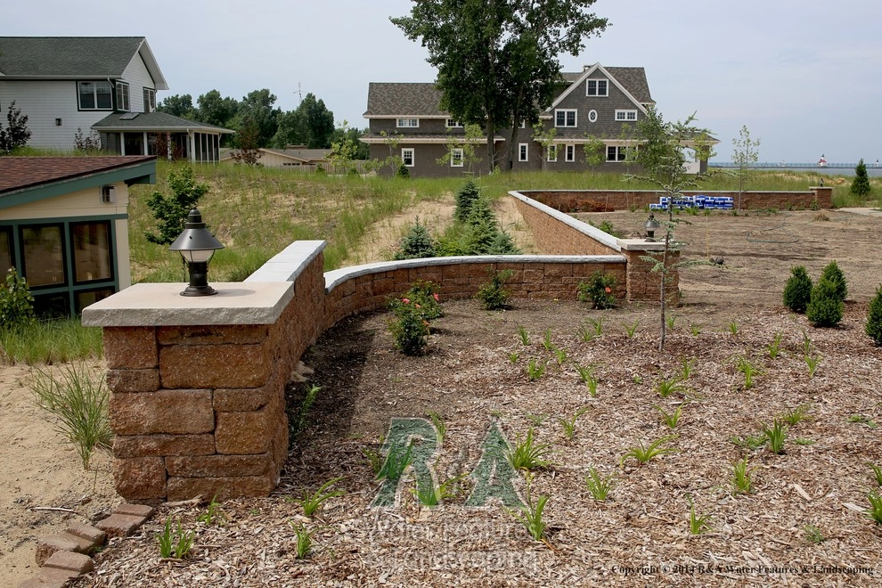 Lake Michigan Hardscaping - Retaining Wall by R&A Landscaping - Photo 4