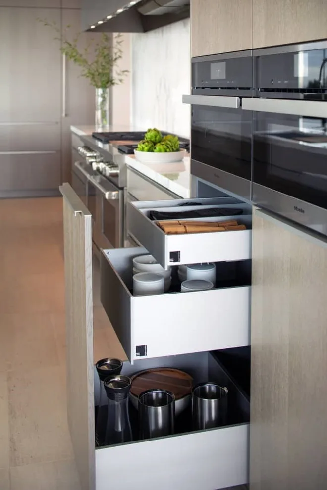 Seal Shore by Indian Wells & Beverly Hills Luxury Interiors - Photo 2