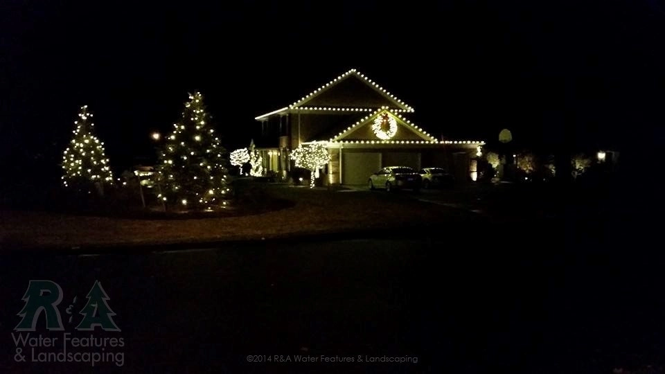 Christmas decorations by R&A Landscaping - Photo 41