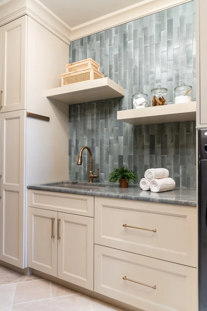 Tranquil Laundry Space by KH Interiors - Photo 2