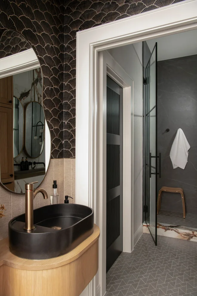 Obsidian Bath Retreat by Jennifer Kizzee Design - Photo 8
