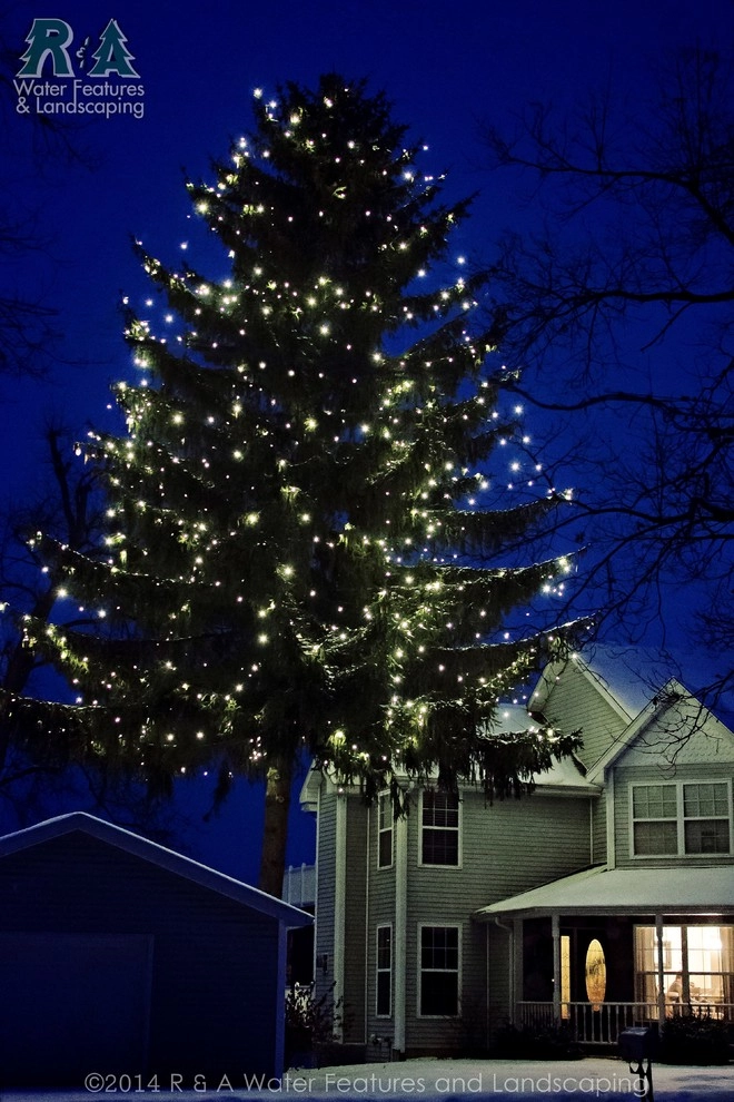 Christmas decorations by R&A Landscaping - Photo 43