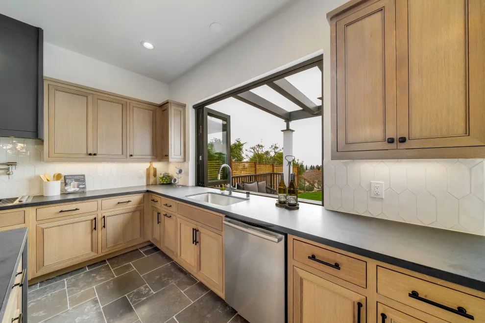 Shillingford Place - Interior Design, Construction, and Merchandising by Four Seasons Design Team - Photo 2