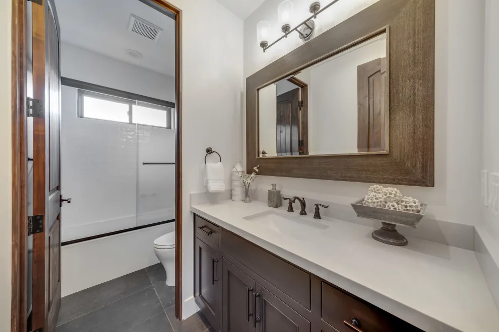 Shillingford Place - Interior Design, Construction, and Merchandising by Four Seasons Design Team - Photo 26
