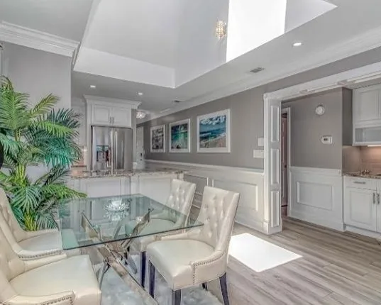 Three-Bedroom Shore Drive by Exclusive Investments, LLC - Photo 2