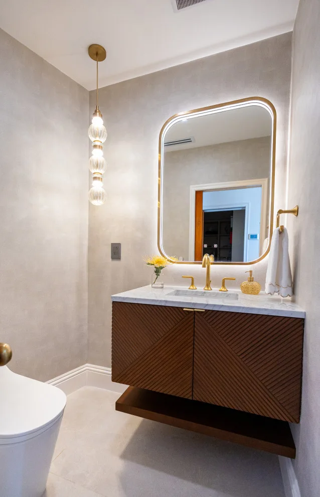 Coastal Townhouse by Vivian Macia Interiors LLC - Photo 5