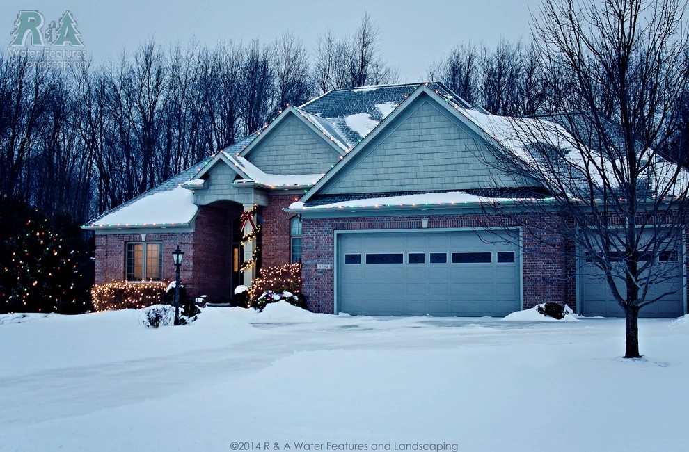 Christmas decorations by R&A Landscaping - Photo 22