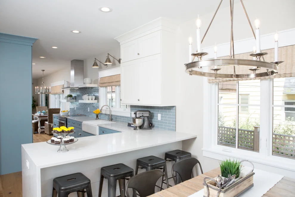 Silver Shore Residence by Welcome Home Design Group - Photo 9
