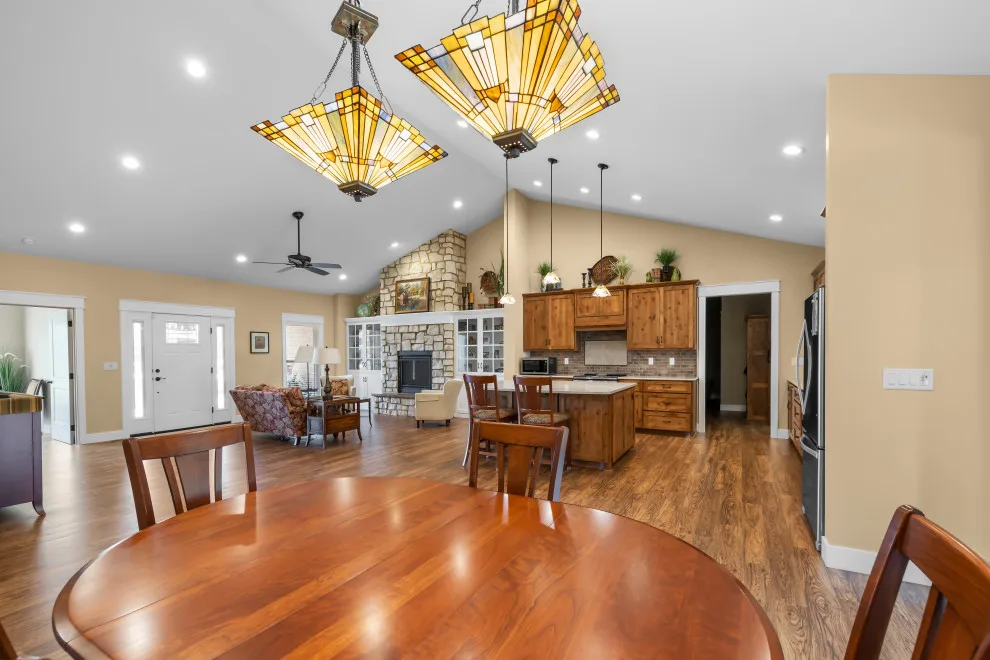 Silver Road by Unique Ambiance LLC - Photo 14