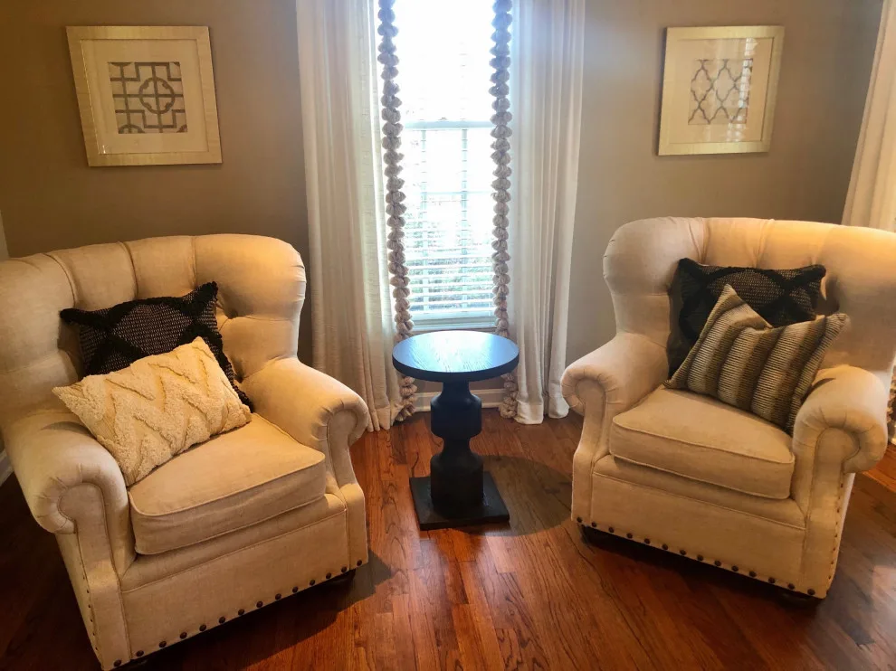 Smith's lounge by Sylvie Del Duca Interior Designs Services - Photo 6