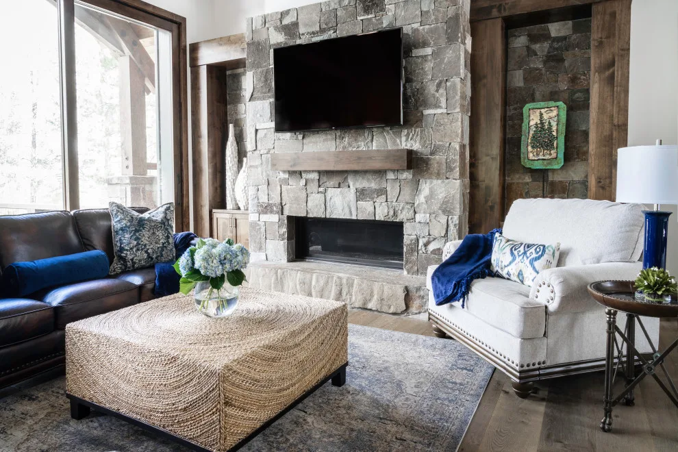 Lahontan Snowshoe Thompson by Emily Roose Interiors - Photo 13