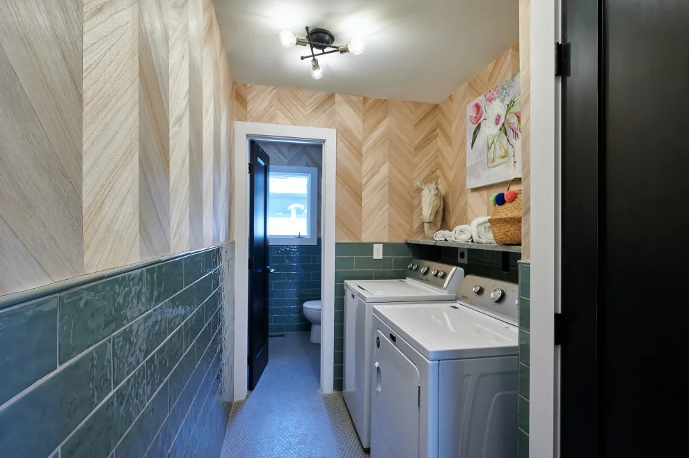 Soffit Chronicles: Bargain Mansions Season 3 Episode 9 by Tamara Day Design - Photo 9
