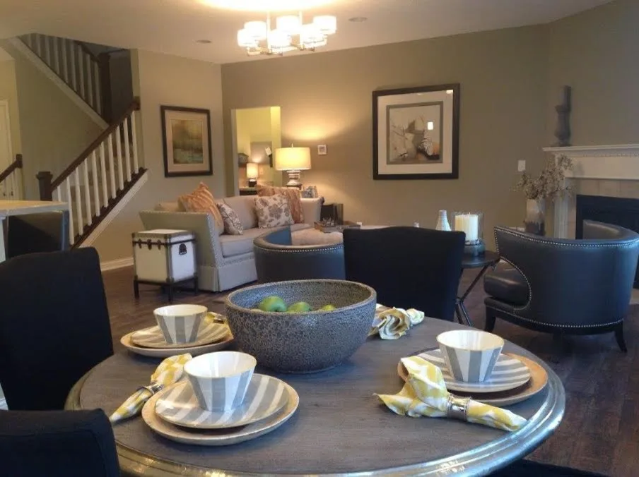 Classic Interior Renovation by Mary Shipley Interiors - Photo 5