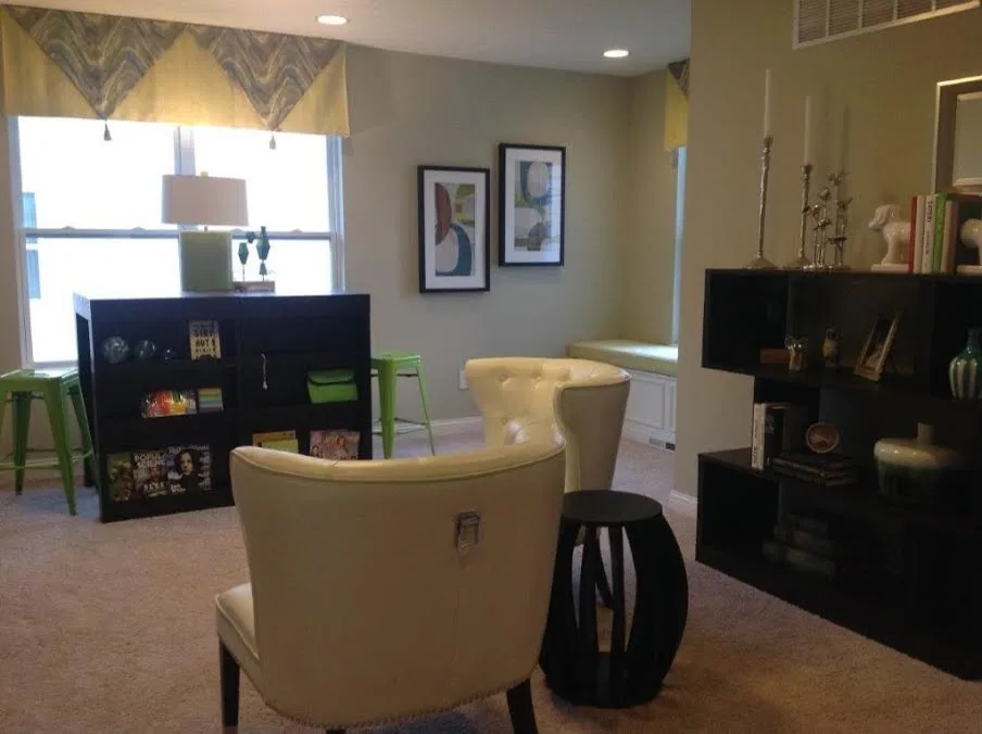Classic Interior Renovation by Mary Shipley Interiors - Photo 10