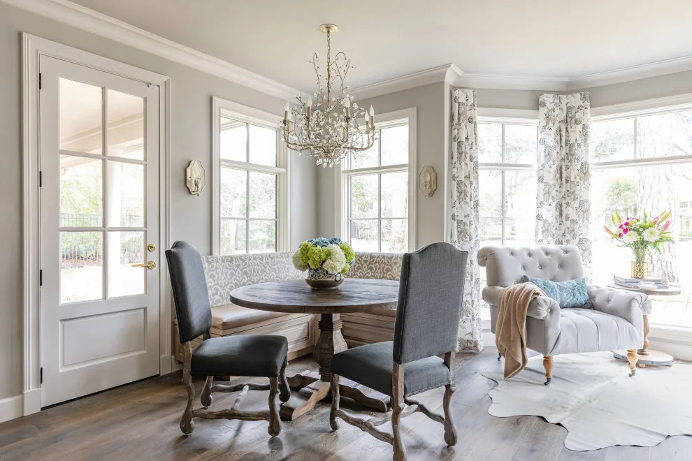 Elegant Culinary Space by Chairma Design Group - Photo 10