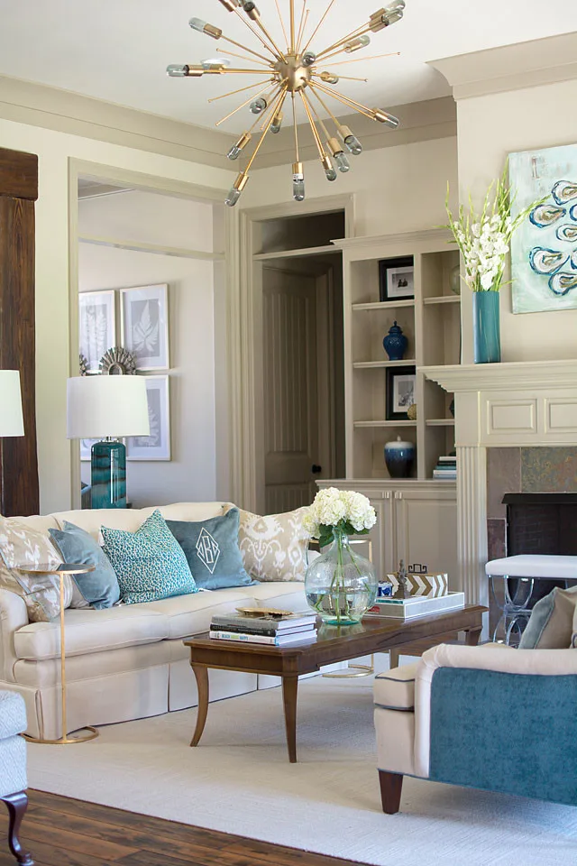 Elegant Southern-Inspired Living Room by Arianne Bellizaire Interiors - Photo 6