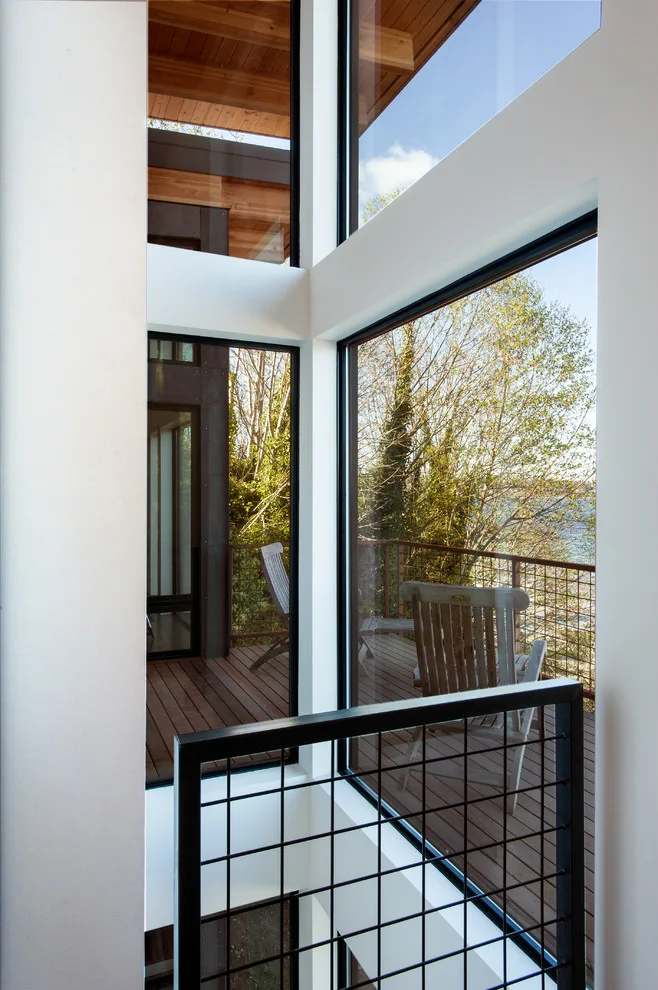 Hillside Residence by Coates Design Architecture + Interiors - Photo 10