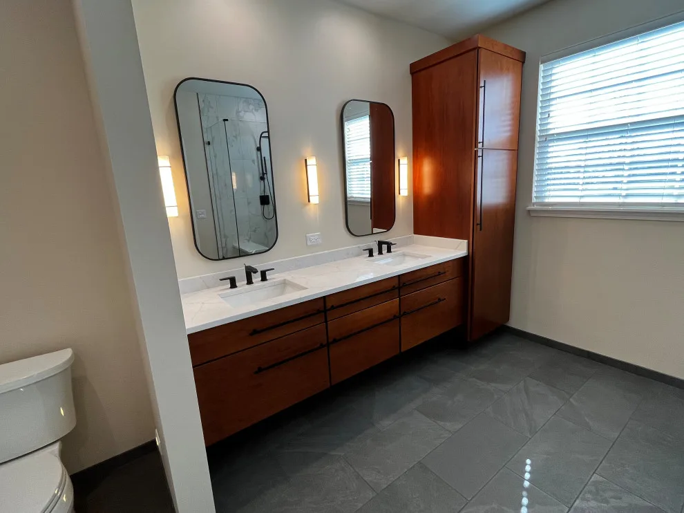 South Elgin Primary Bath by Jgib Interiors - Photo 2