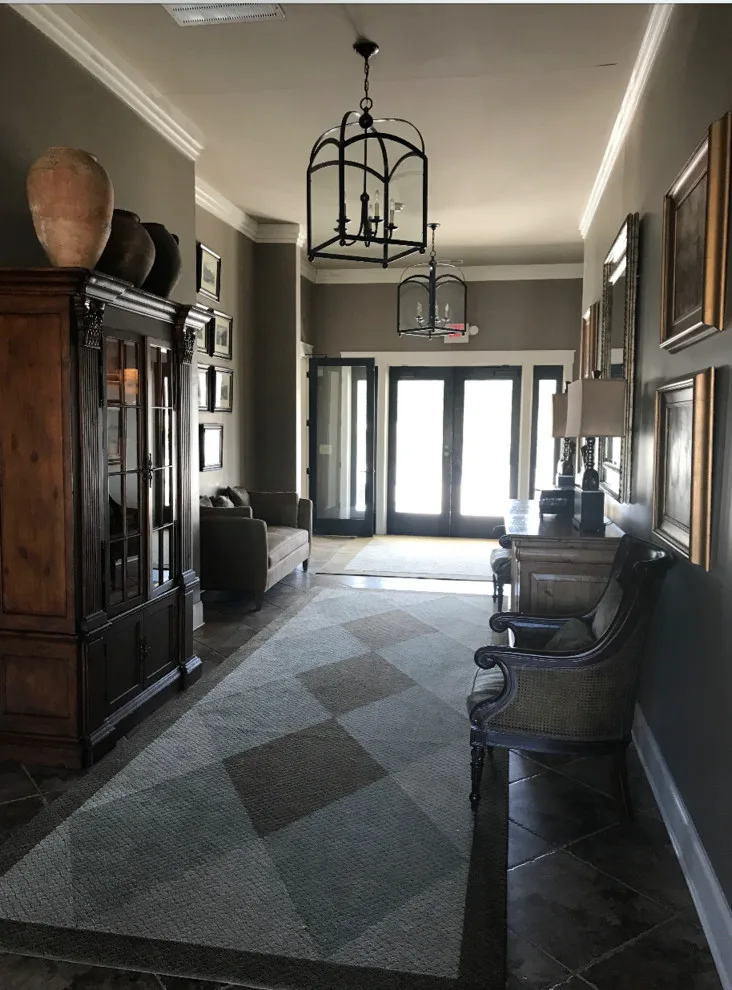 Southern Isle Plantation Community Center by Mindy McVay Interiors - Photo 6