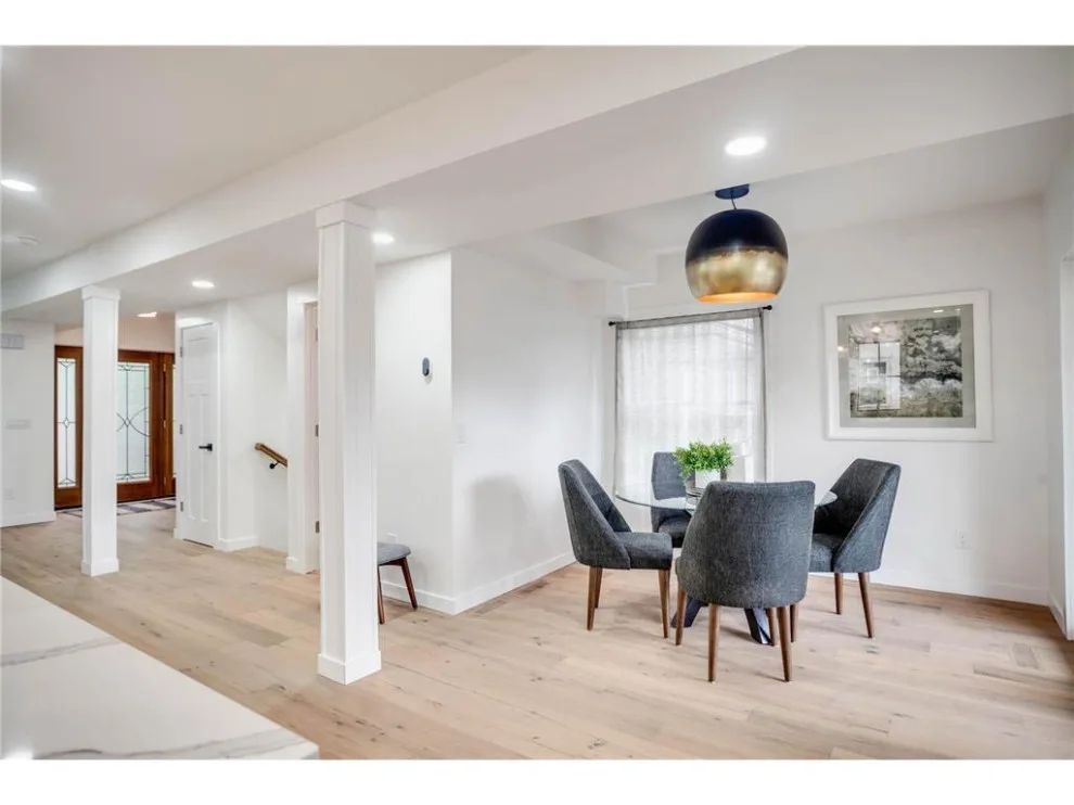 Minneapolis South Stage by Well-Designed Interior Design And Home Staging - Photo 2