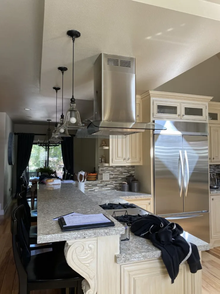 South Point Location by Talie Jane Interiors & Construction - Photo 2