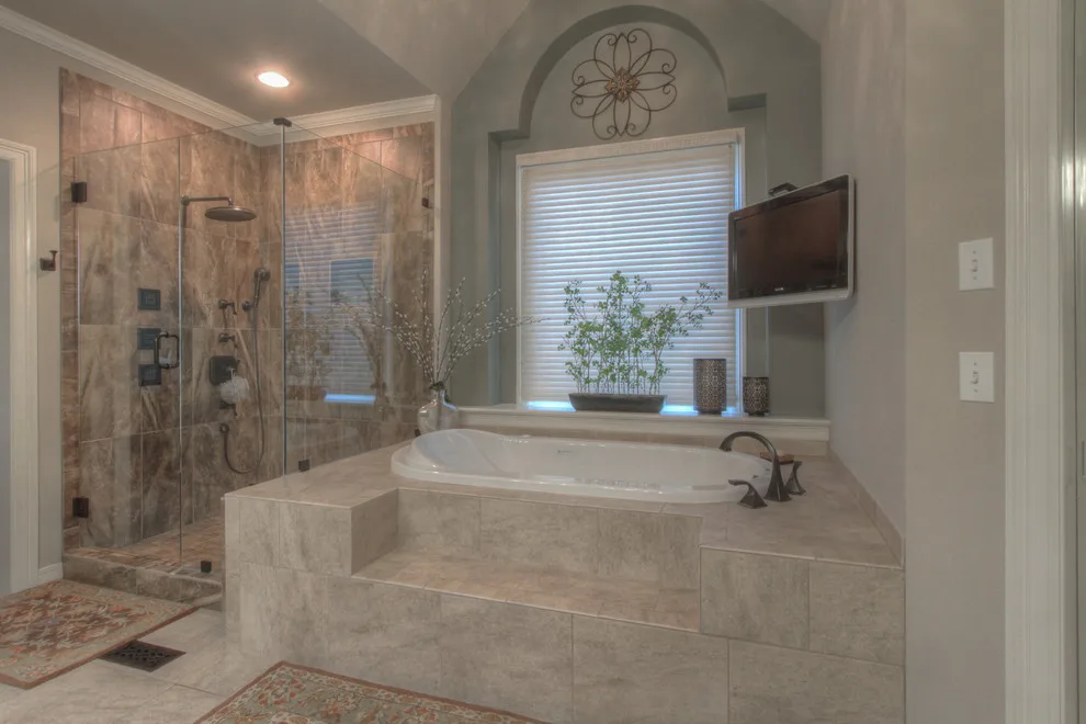 Revamped South Tulsa Elegance with Pond Views by Molly Gerkin Johnston Interior Designer - Photo 12