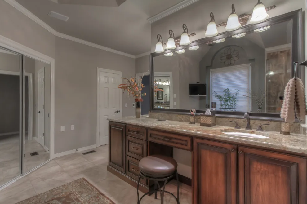 Revamped South Tulsa Elegance with Pond Views by Molly Gerkin Johnston Interior Designer - Photo 3