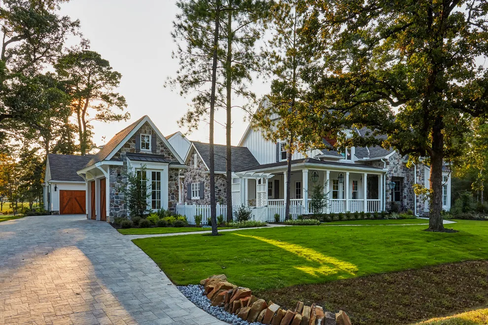 Southern Living Exhibit Home at Bluejack National Golf Community by Chairma Design Group - Photo 5