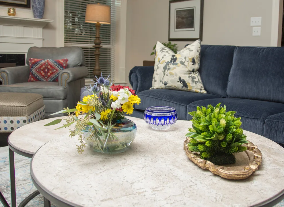 Southlake Swallow Residence by Ruthie Staalsen Interiors - Photo 6