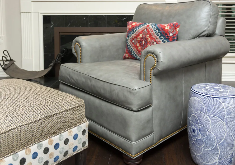Southlake Swallow Residence by Ruthie Staalsen Interiors - Photo 10